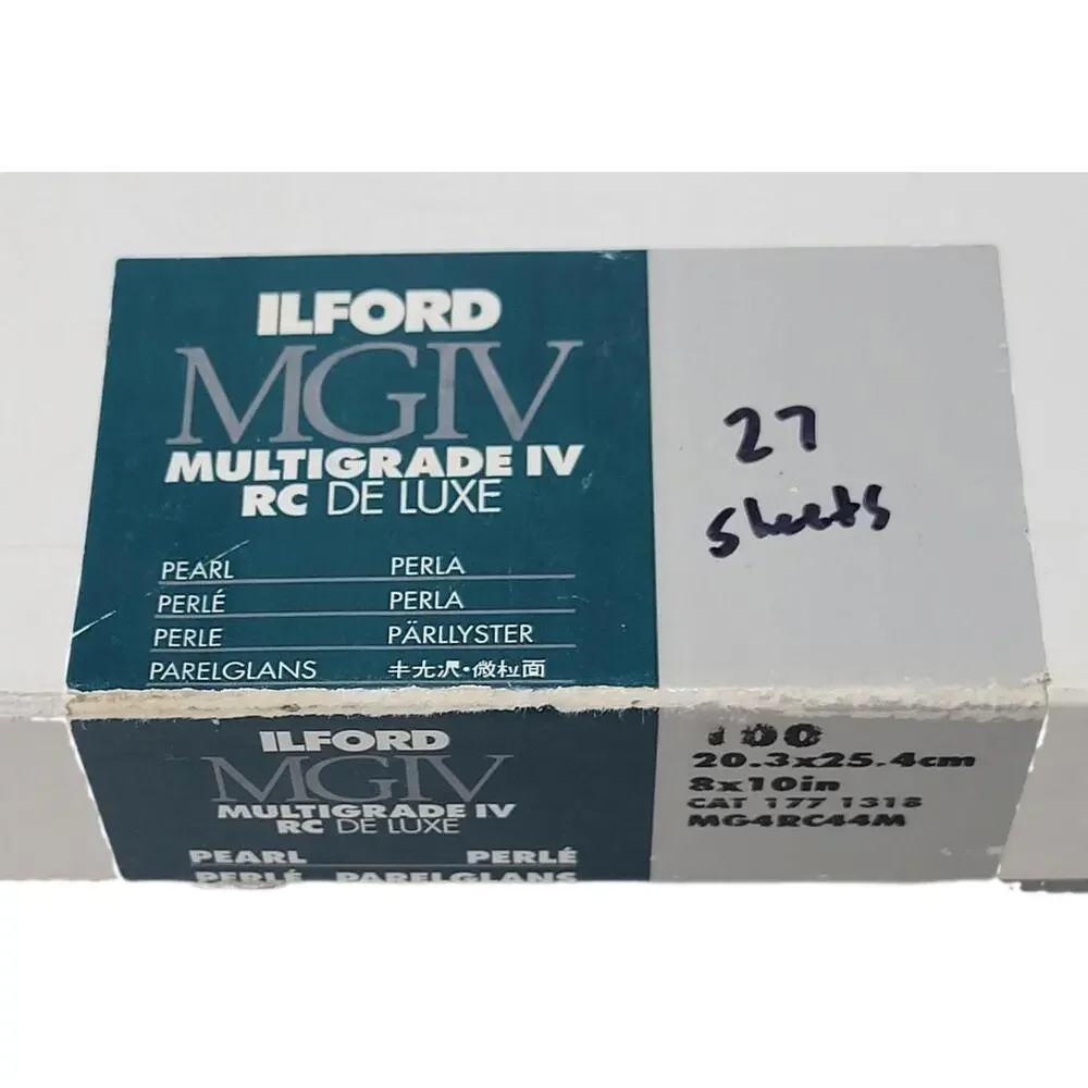 8x10 Ilford Multigrade MGIV RC De Luxe Pearl Photo Paper 27 Sheets Medium Weight